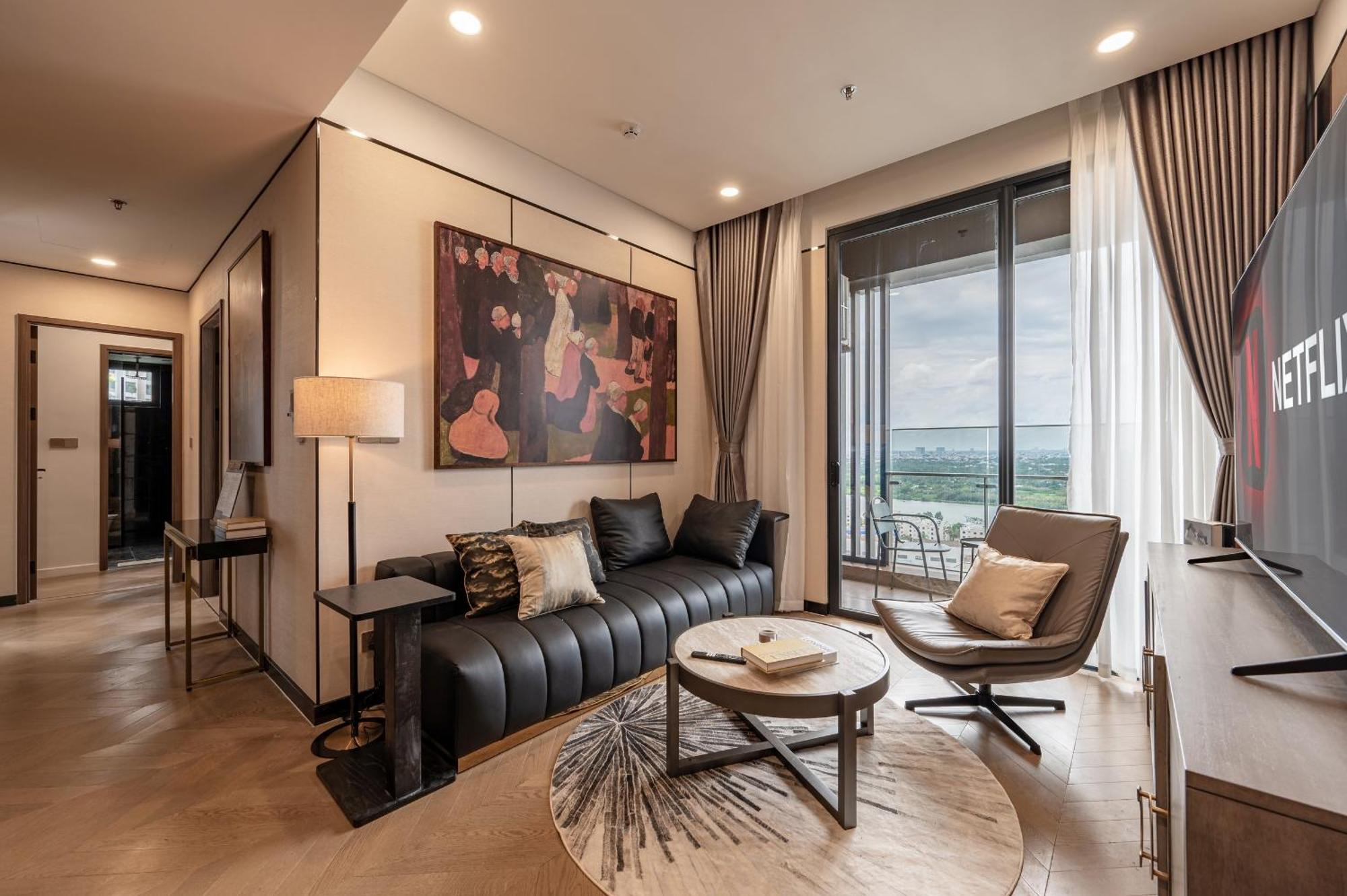 Lumiere Riverside - Raymond Holm - Luxurious 5-star Ho Chi Minh City