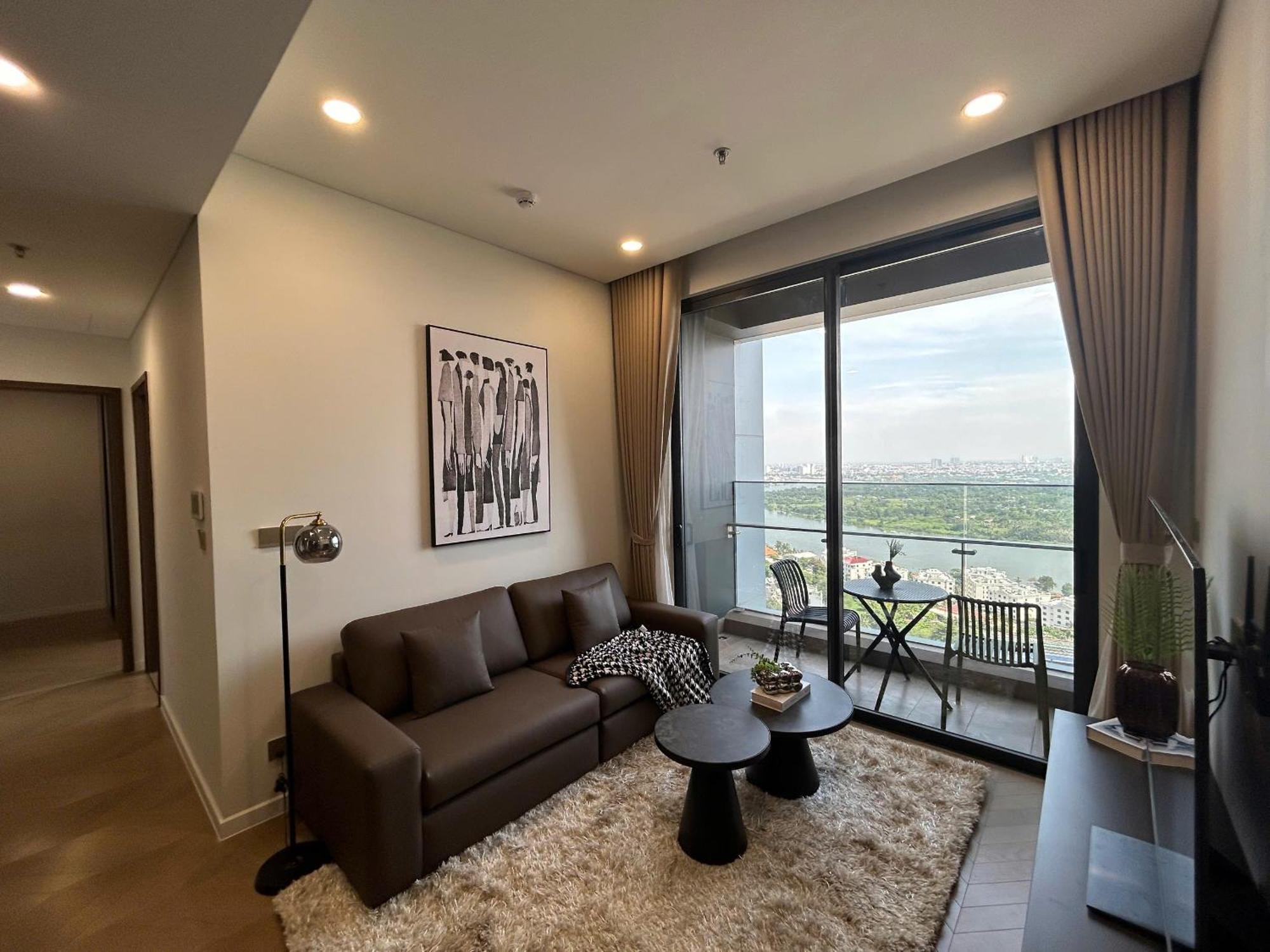 Apartment Lumiere Riverside - Raymond Holm - Luxurious 5-star Ho Chi Minh City