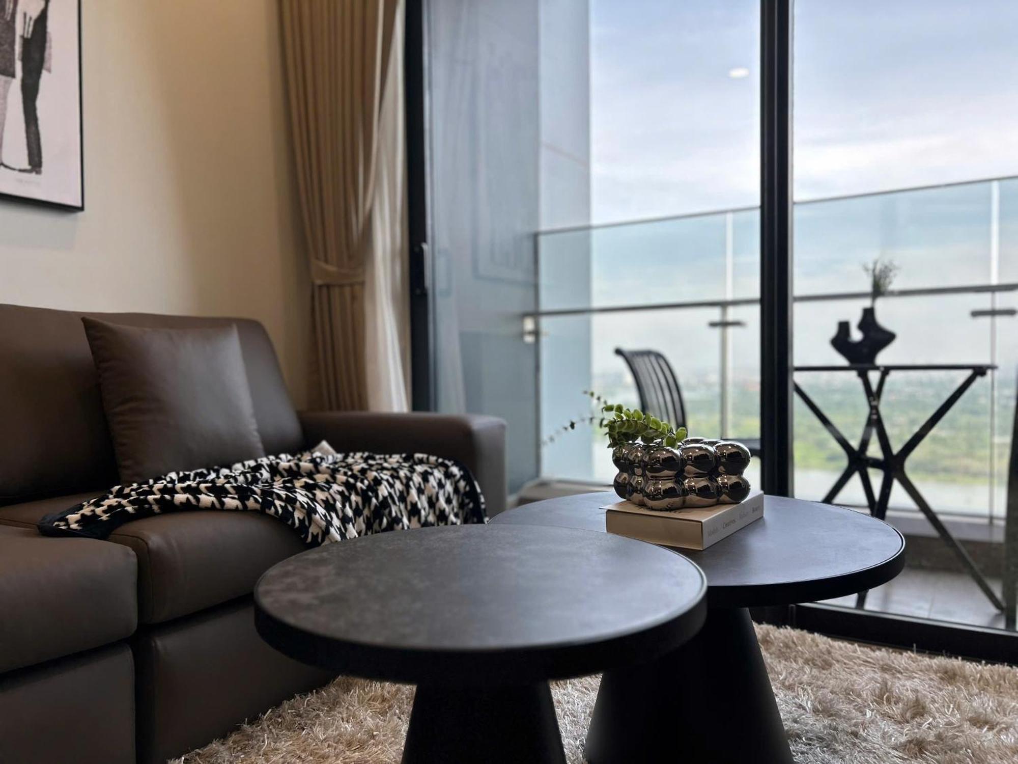 Lumiere Riverside - Raymond Holm - Luxurious 5-star Ho Chi Minh City