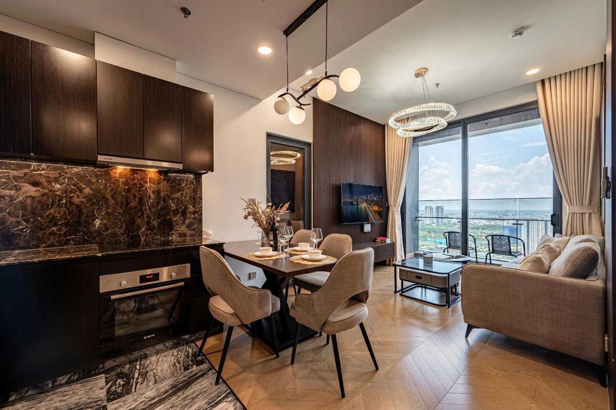 Apartamento Lumiere Riverside - Raymond Holm - Luxurious 5-star