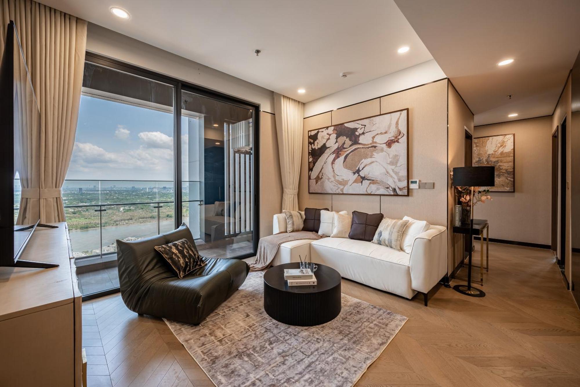 Lumiere Riverside - Raymond Holm - Luxurious 5-star TP. Hồ Chí Minh