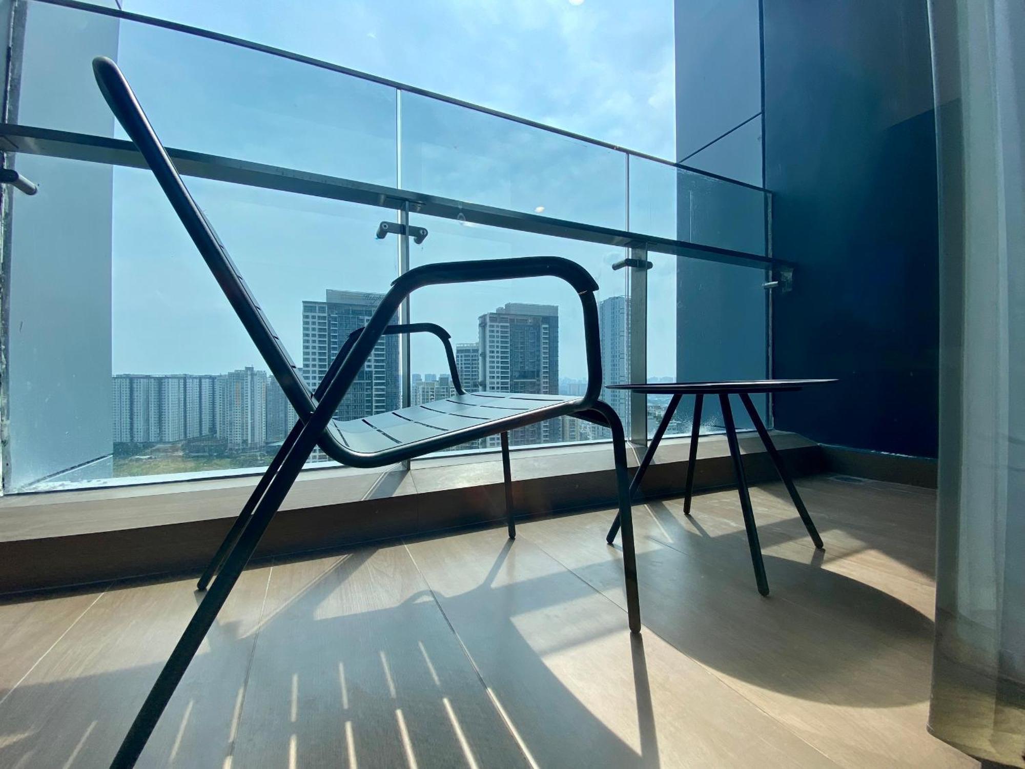 Căn hộ Lumiere Riverside - Raymond Holm - Luxurious 5-star